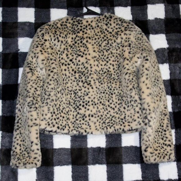 Wilder' White Leopard Cheetah Print Faux Fur Jacket NWOT Small - Picture 6 of 7